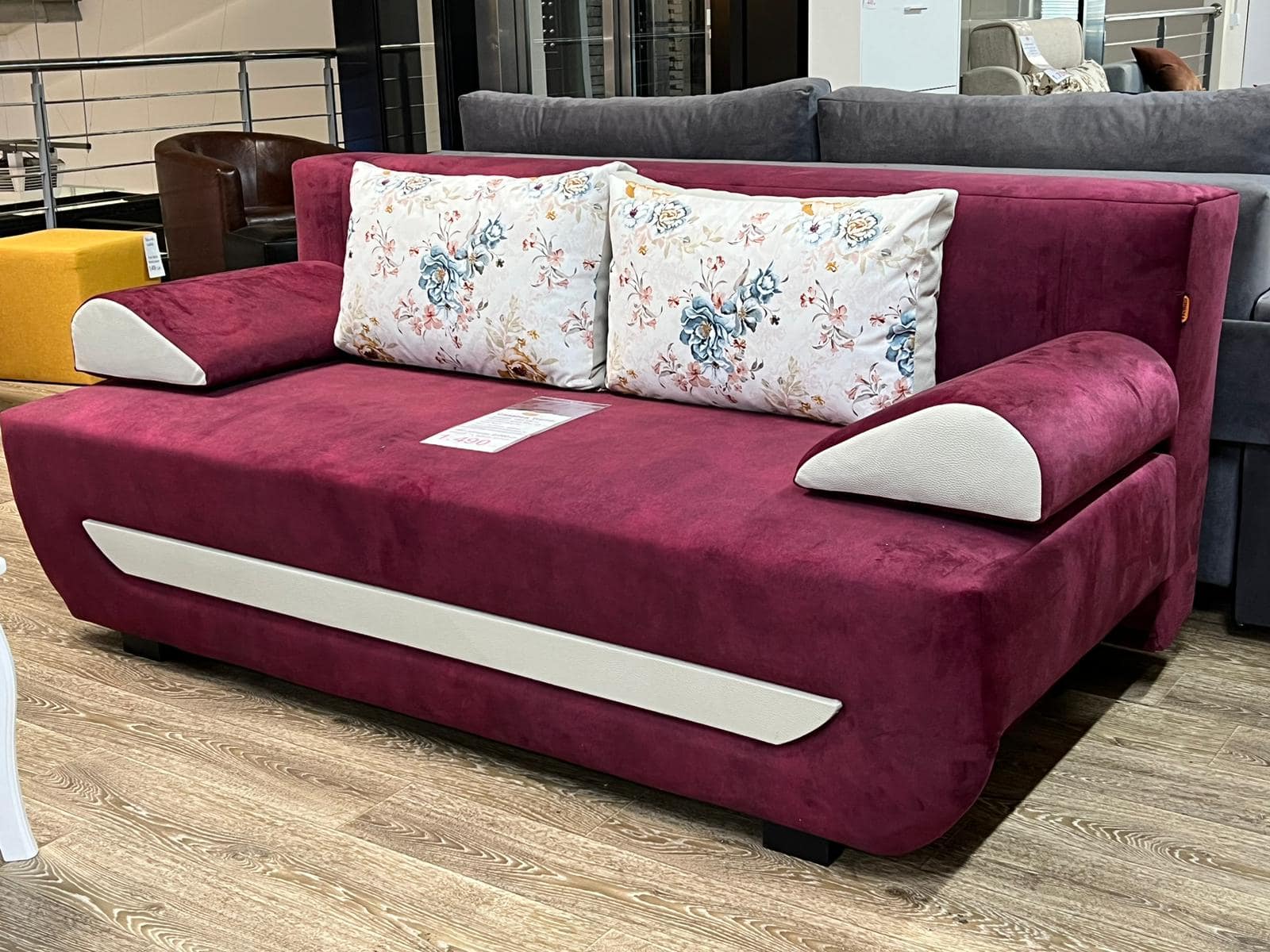 Canapea Trendy Rosu, extensibila cu lasa de depozitare
